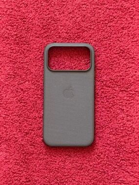 Apple iPhone 17 Pro Max TechWoven Case with MagSafe - Black ​​​​​​​